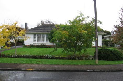 Photo of property in 16 Osprey Street, Pakuranga, Auckland, 2010