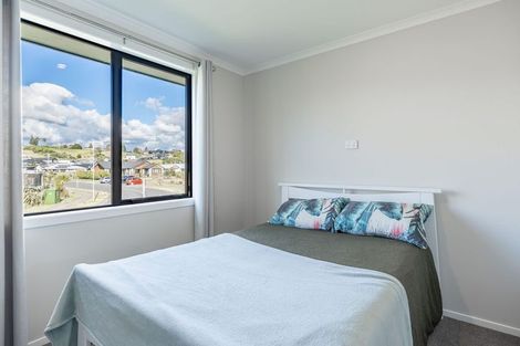 Photo of property in 4 Hauruia Way, Pyes Pa, Tauranga, 3112