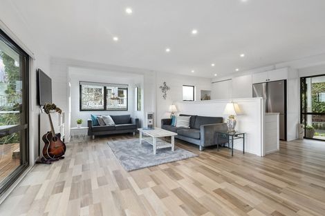 Photo of property in 248 Glenvar Road, Torbay, Auckland, 0630