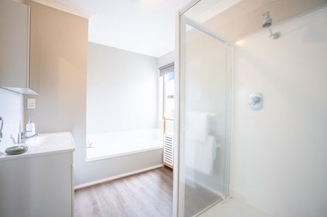 Photo of property in 45 Dalfield Place, Highbury, Palmerston North, 4412