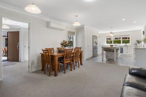Photo of property in 56 Links View Drive, Omokoroa, 3114