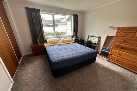 Photo of property in 65a Alexander Road, Raumati Beach, Paraparaumu, 5032