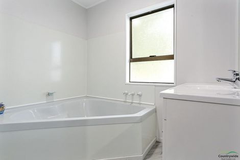 Photo of property in 22 Montgomery Crescent, Putaruru, 3411