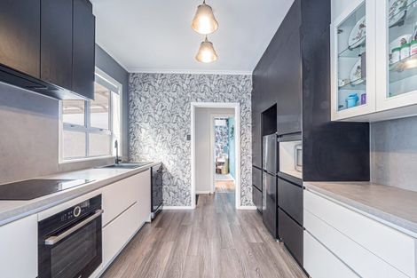 Photo of property in 53b Hamilton Road, Cambridge, 3434