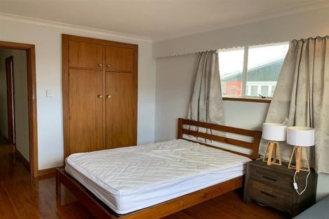 Photo of property in 143 Kendal Avenue, Burnside, Christchurch, 8053