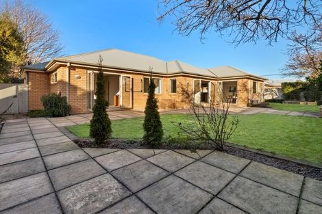 Photo of property in 152 Ilam Road, Ilam, Christchurch, 8041