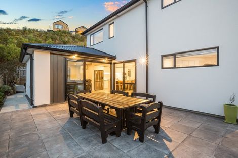 Photo of property in 29a Waitaria Terrace, Aotea, Porirua, 5024