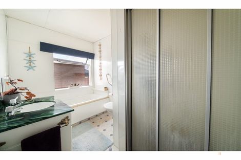 Photo of property in 70-70a High Street, Kensington, Timaru, 7910