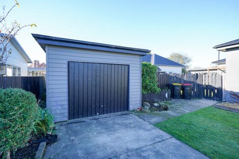 Photo of property in 27 Durham Street, Winton, 9720