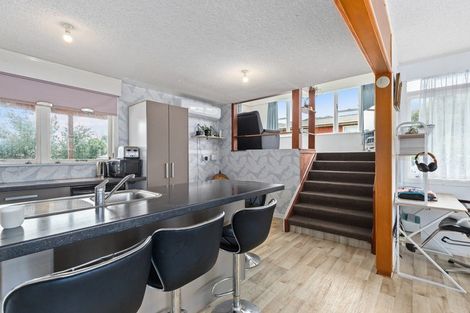 Photo of property in 2 Henton Street, Te Aroha, 3320