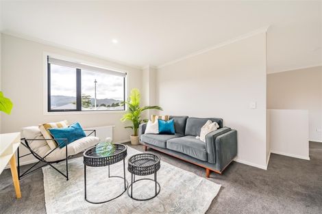 Photo of property in 37 Buddle Road, Wallaceville, Upper Hutt, 5018