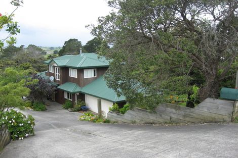 Photo of property in 2/1129 Whangaparaoa Road, Tindalls Beach, Whangaparaoa, 0930
