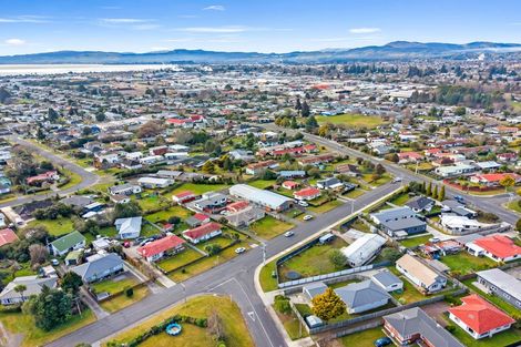 Photo of property in 4 Roosevelt Road, Western Heights, Rotorua, 3015