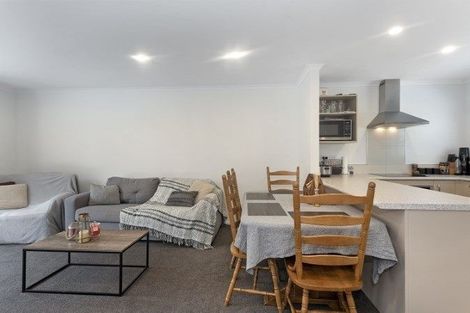 Photo of property in 2/3 Manning Street, Hamilton Central, Hamilton, 3204