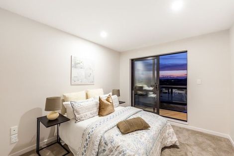 Photo of property in 46 Ascension Crescent, Orewa, 0931