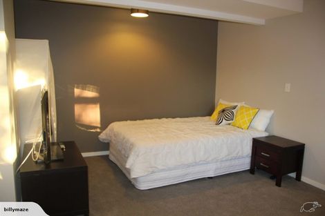 Photo of property in 35 Marriott Road, Pakuranga, Auckland, 2010