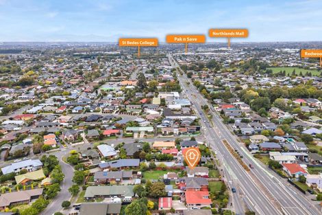 Photo of property in 412 Main North Road, Redwood, Christchurch, 8051