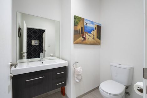 Photo of property in 38 Kingsdale Park Drive, Aokautere, Palmerston North, 4471