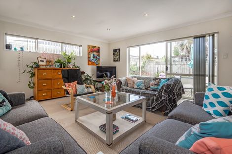 Photo of property in 1028 Waipuna Street, Mahora, Hastings, 4120