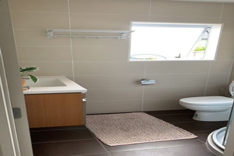 Photo of property in 20 Kilear Close, Pinehill, Auckland, 0632