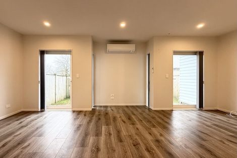 Photo of property in 6 Riroriro Close, Papakura, 2110