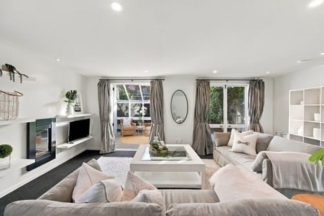 Photo of property in 74 Office Road, Merivale, Christchurch, 8014