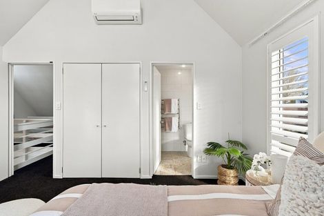 Photo of property in 74 Office Road, Merivale, Christchurch, 8014