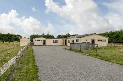 Photo of property in 275 Rangiora Woodend Road, Waikuku, Kaiapoi, 7691