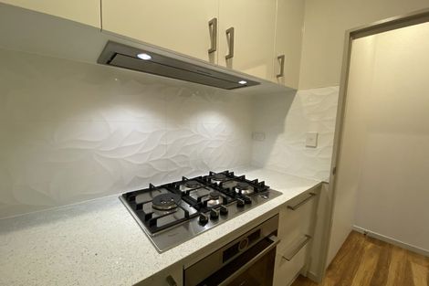 Photo of property in 17 Cooladawson Drive, Flat Bush, Auckland, 2019