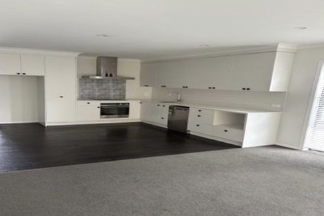 Photo of property in 32 Union Drive, Papamoa, 3118