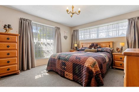 Photo of property in 108d Withells Road, Avonhead, Christchurch, 8042