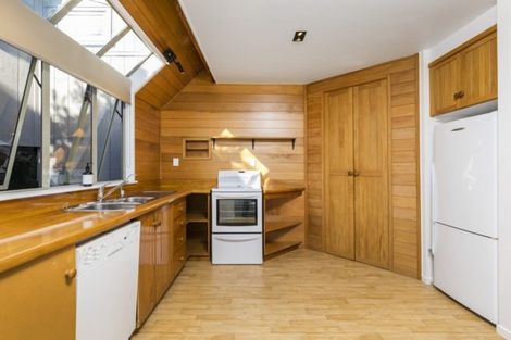 Photo of property in 39 Waitea Road, Muriwai, 0881