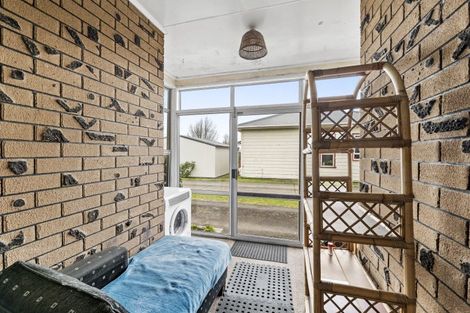 Photo of property in 9 Olivia Street, Stratford, 4332