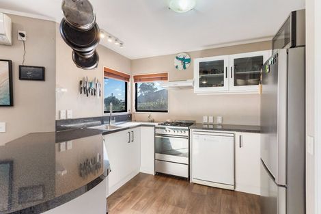 Photo of property in 204 Martyn Road, Whangamata, 3620