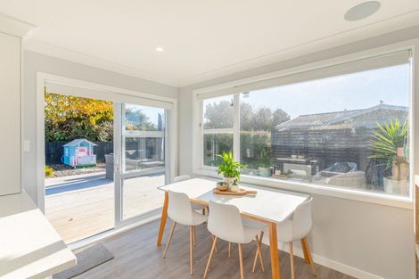 Photo of property in 27 Callender Terrace, Paraparaumu Beach, Paraparaumu, 5032