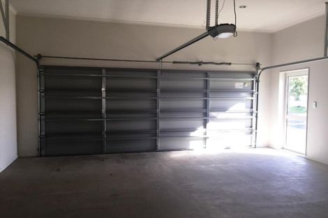 Photo of property in 16 Mcginty Street, Takanini, 2112