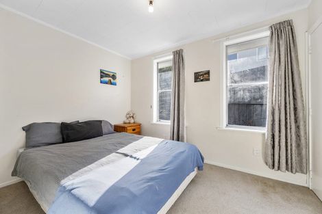 Photo of property in 88a Dowse Drive, Maungaraki, Lower Hutt, 5010