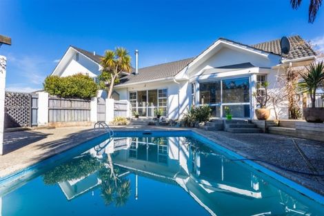 Photo of property in 19 Teece Drive, Motueka, 7120