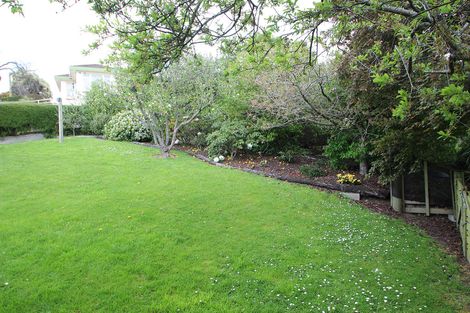 Photo of property in 14 Solway Street, Holmes Hill, Oamaru, 9401