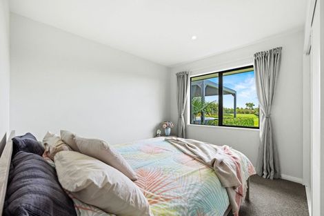 Photo of property in 22 Landsborough Drive, Darfield, 7571