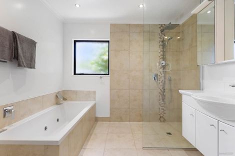 Photo of property in 79a Stredwick Drive, Torbay, Auckland, 0630