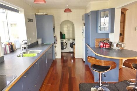 Photo of property in 6 Murch Place, Tawhero, Whanganui, 4500