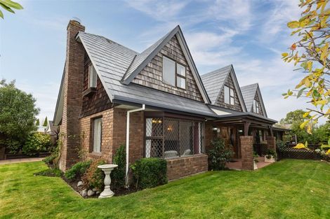 Photo of property in 24 Tomes Road, St Albans, Christchurch, 8052