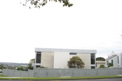 Photo of property in 78 Bleakhouse Road, Howick, Auckland, 2014