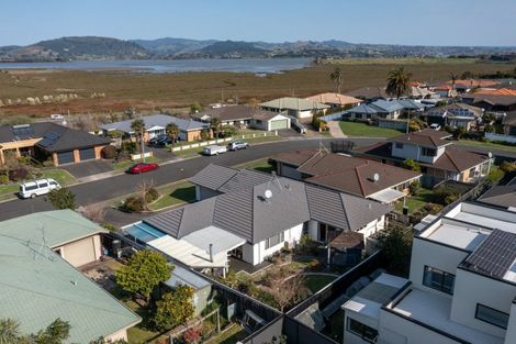 Photo of property in 60 Plateau Heights, Mount Maunganui, 3116