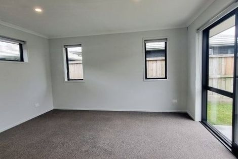 Photo of property in 27 Te Wharo Drive, Papamoa, 3118