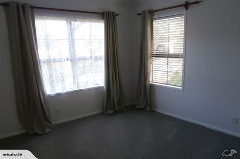 Photo of property in 54 Oaktree Avenue, Browns Bay, Auckland, 0630