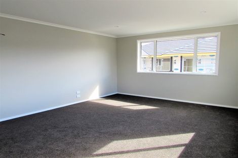 Photo of property in 17 Poulson Grove, Trentham, Upper Hutt, 5018