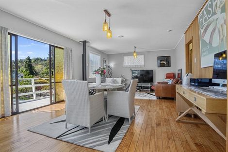 Photo of property in 17 Sapphire Crescent, Tairua, 3508