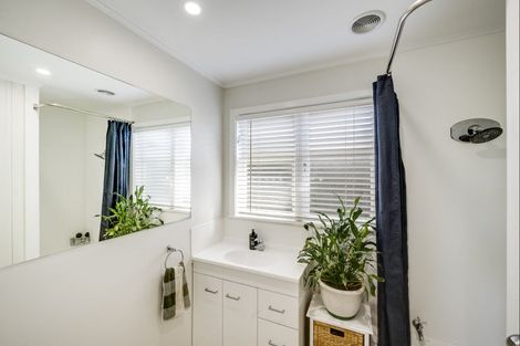 Photo of property in 40 Exeter Crescent, Pirimai, Napier, 4112